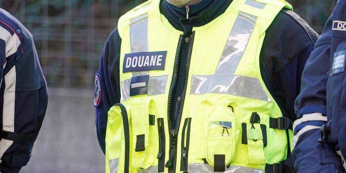 Lutte contre le narcotrafic : la plateforme Pharos se renforce pour cibler les drogues de synthèse