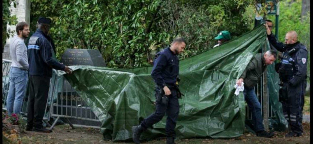 Un étudiant condamné pour avoir profané la tombe de Robert Badinter