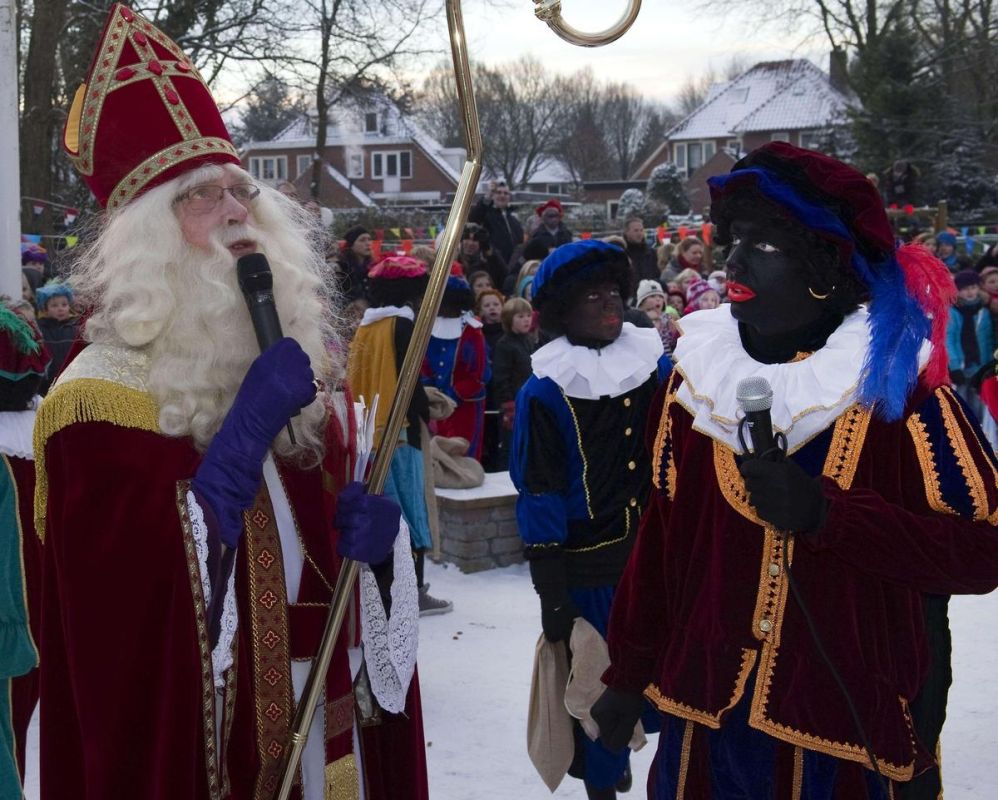 Le débat enflammé sur Zwarte Piet : tradition ou caricature raciste ?