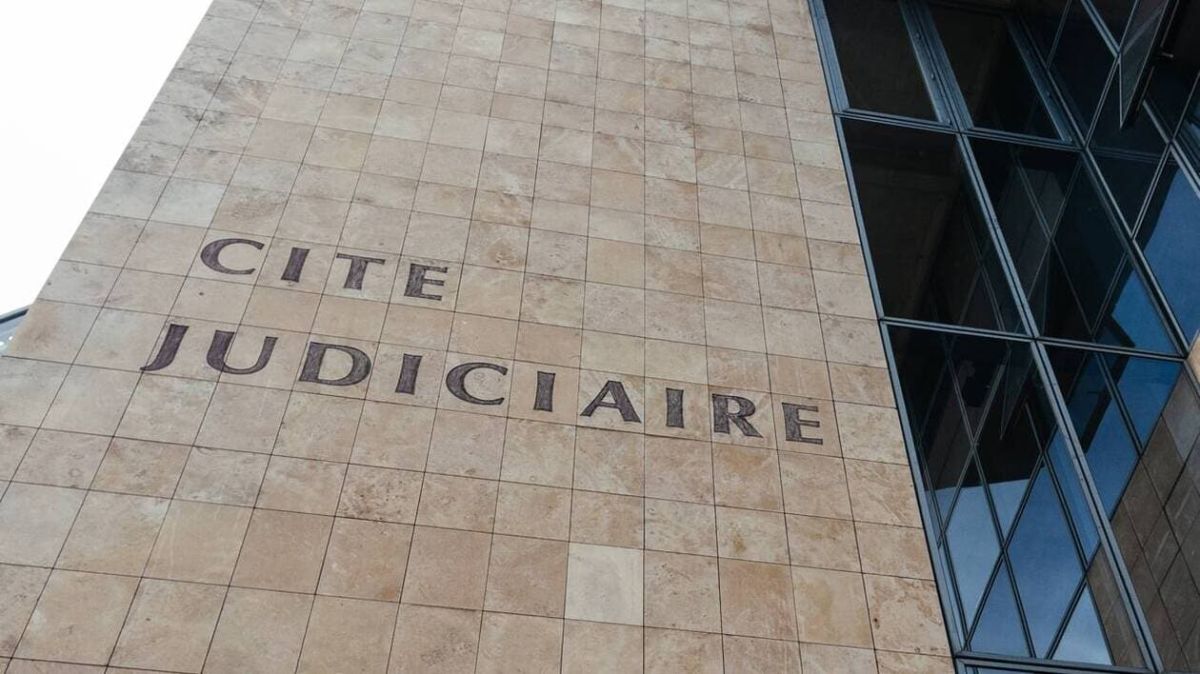 Un escroc de 26 ans jugé en son absence pour escroquerie dans la Sarthe