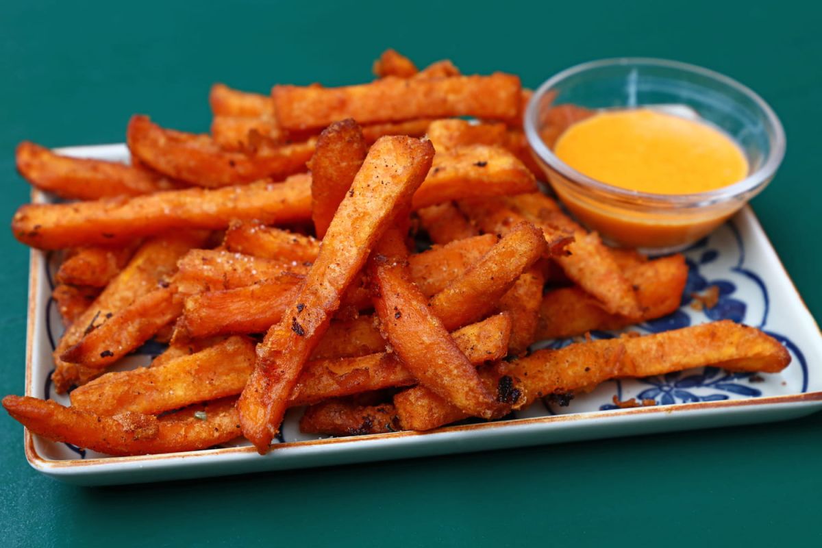 La recette secrète de Laurent Mariotte pour des frites de patate douce irrésistibles
