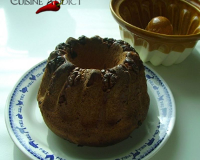 Kougelhopf Salé aux Noix et Lardons