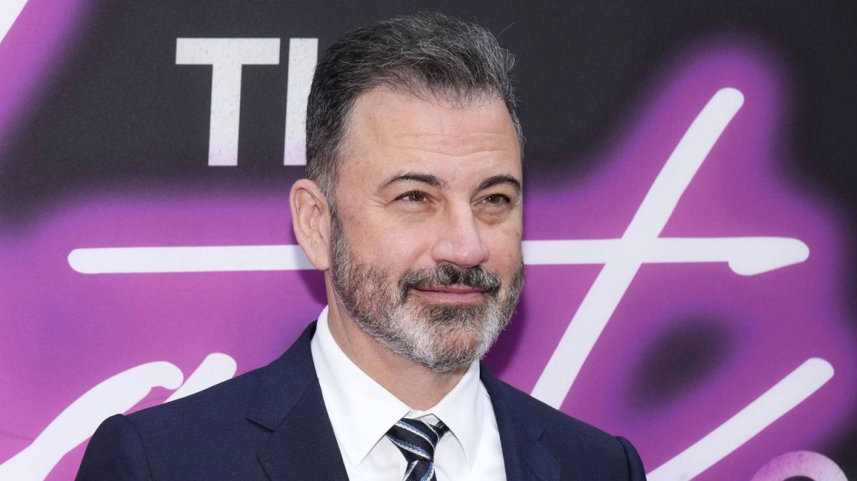 Jimmy Kimmel prolonge son show et continue sa satire contre Trump