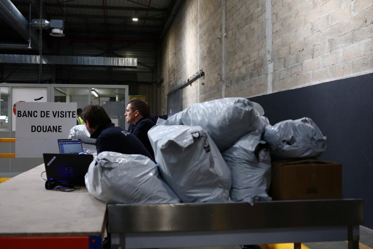 Une nouvelle taxe sur les petits colis : ce que cela signifie pour les consommateurs en Europe