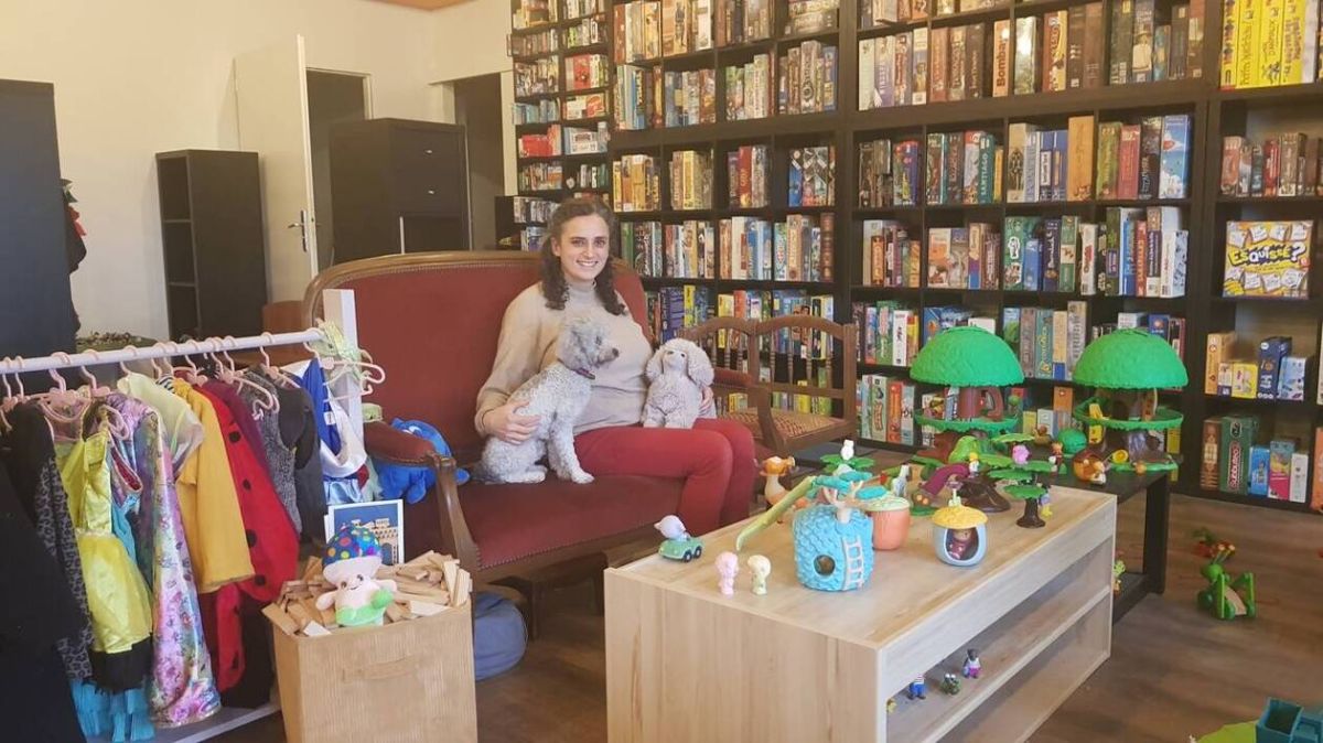 Une cantine ludique pour jouer en famille à Saint-Aubin-d’Arquenay