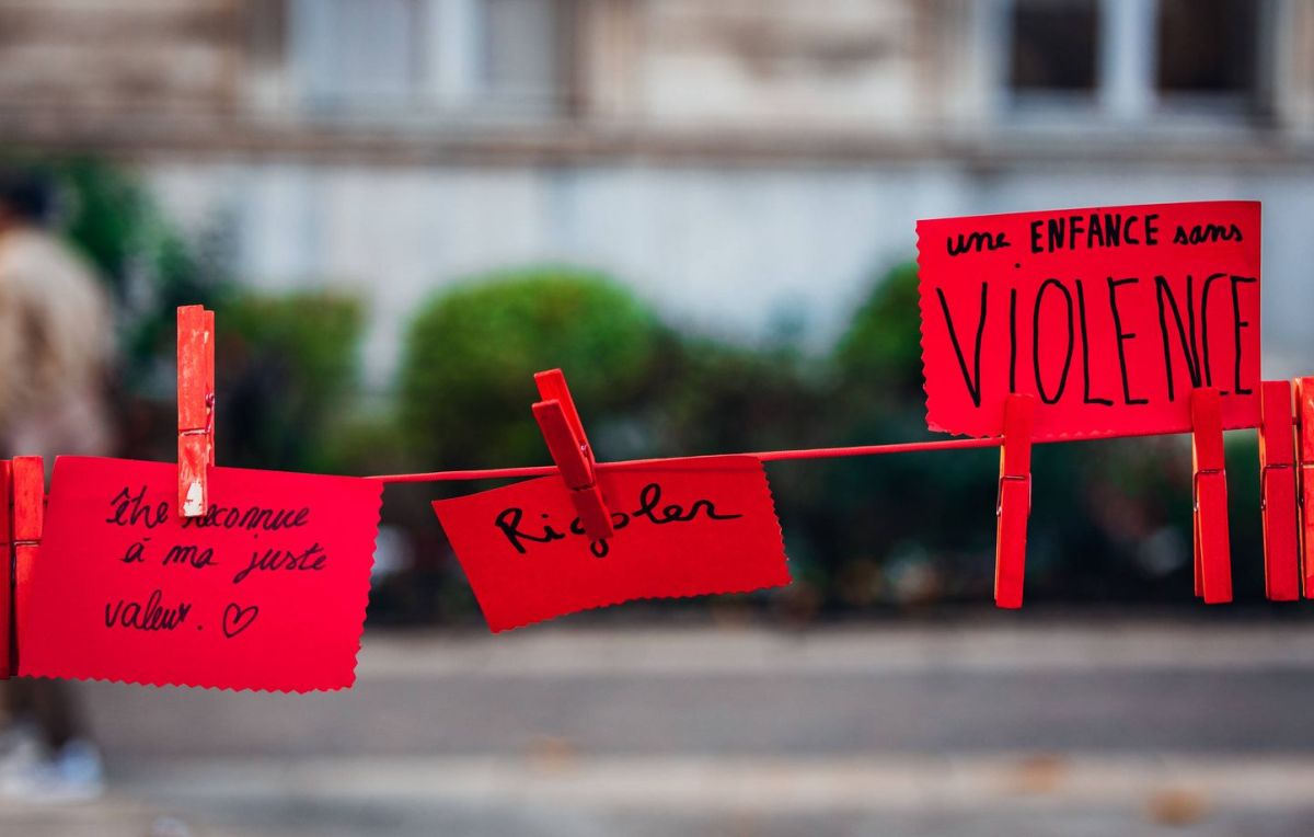 La mère de l’enfant victime d’humiliation portera l’affaire devant la justice