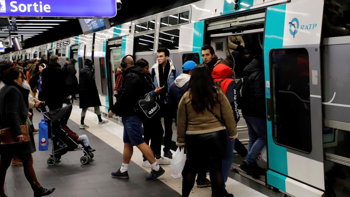 Trafic RER A paralysé après un tragique accident à Noisy-Champs