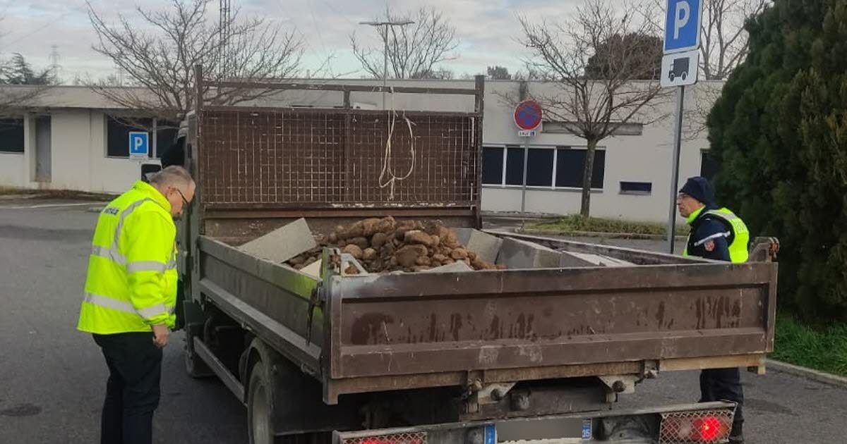 Contrôles routiers : des fourgons en surcharge pris la main dans le sac