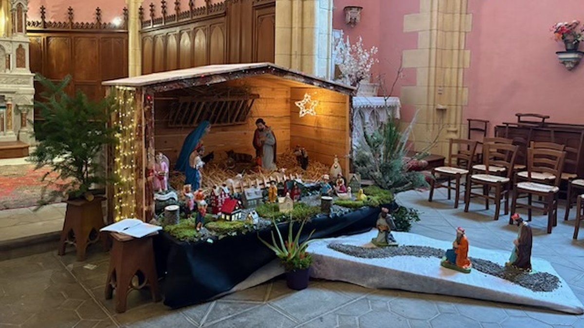 À la découverte des crèches de Noël à Naussac : entre art et tradition