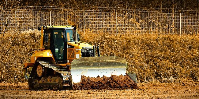 L'assurance décennale pour les terrassiers : essentiels et coûts à connaître