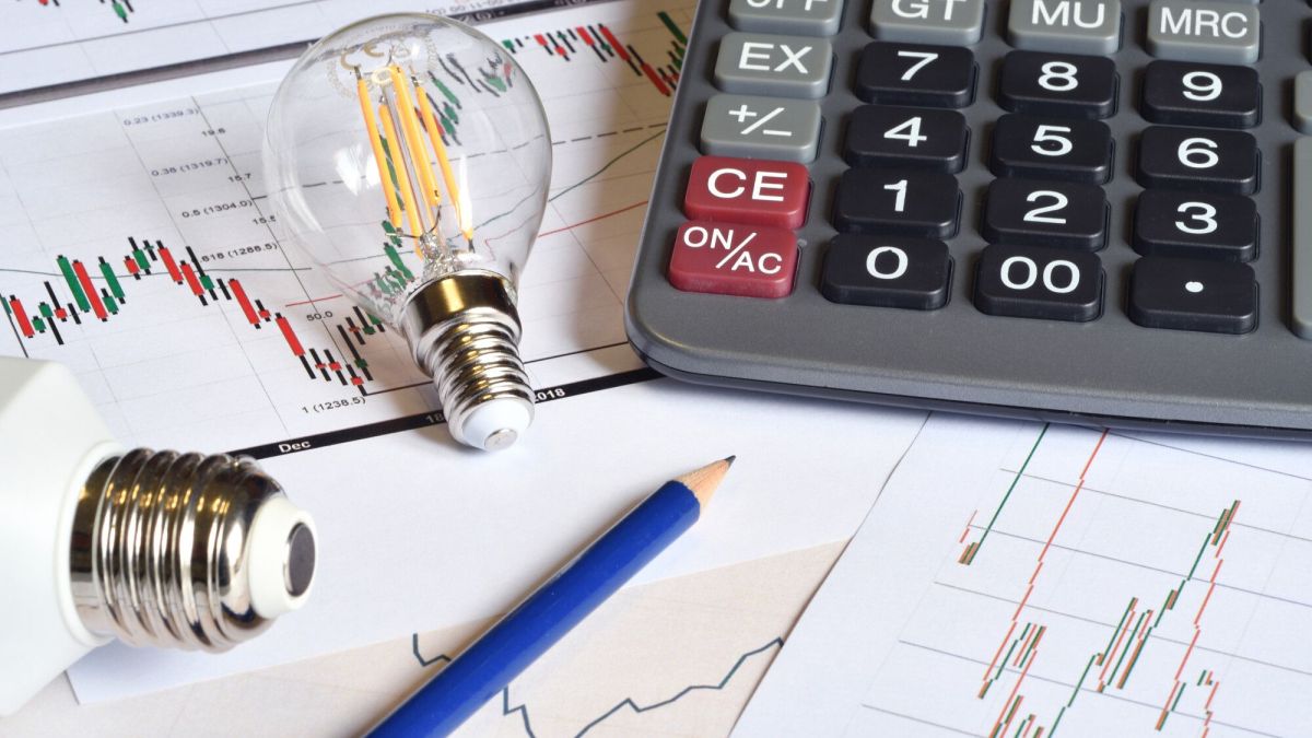 La hausse de l'électricité : que nous réserve 2024 ?