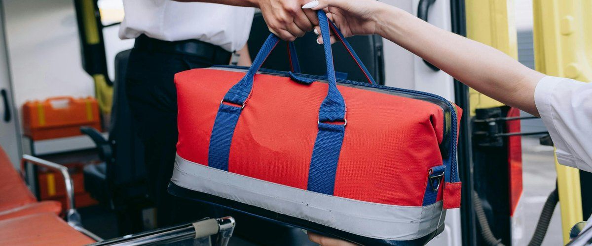 Un nouvel an tragique : un garçon de 12 ans perd trois doigts à cause d'un feu d'artifice