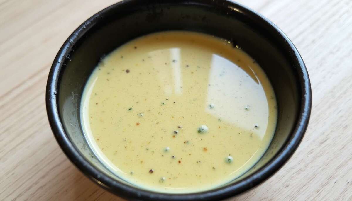 Sauce à l'estragon : une touche d'élégance dans vos assiettes