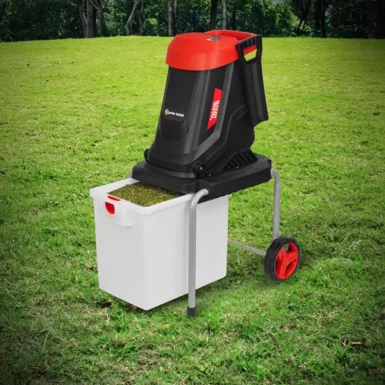 Transformez vos déchets verts en paillage utile avec Jardiland