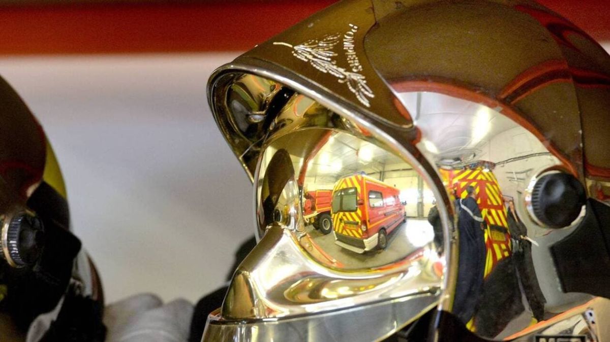 Un octogénaire échappe à l'incendie en grimpant sur son toit