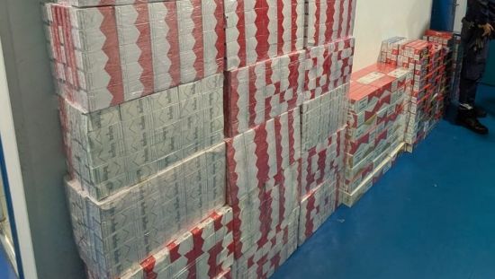 Un faux docker interpellé au port de Marseille pour trafic de cigarettes