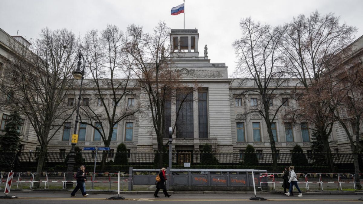 L'expulsion d'un diplomate russe : l'ombre d'un espionnage révélée