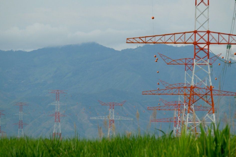 Colombie et Équateur : tensions commerciales croissantes menacent la coopération énergétique