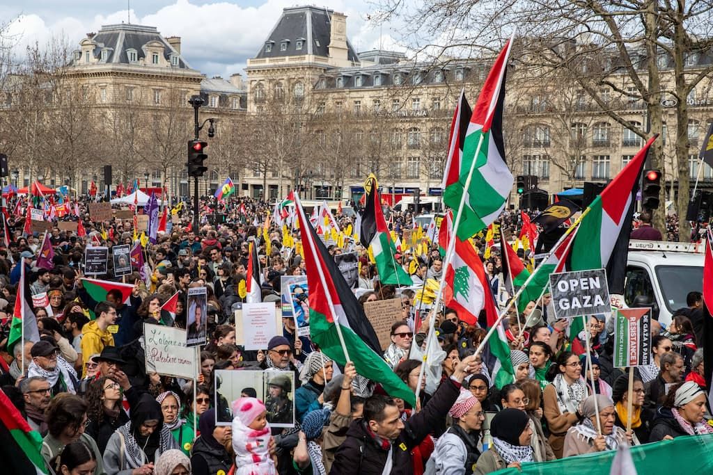 Laurent de Béchade : la lutte antiraciste, un combat apolitique et universaliste