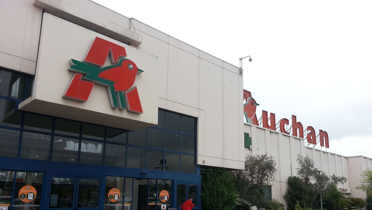 Auchan prévoit de céder quatre supermarchés en Isère au groupement Mousquetaires