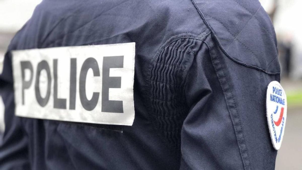 Un homme blessé par la police à Paris après avoir menacé un chauffeur de bus a succombé à ses blessures