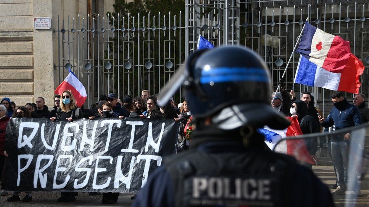 Quentin Deranque : Jacques-Elie Favrot se retire après les accusations d'implication