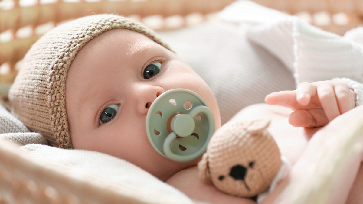 La France face à une baisse historique des naissances : un plan pour l'avenir