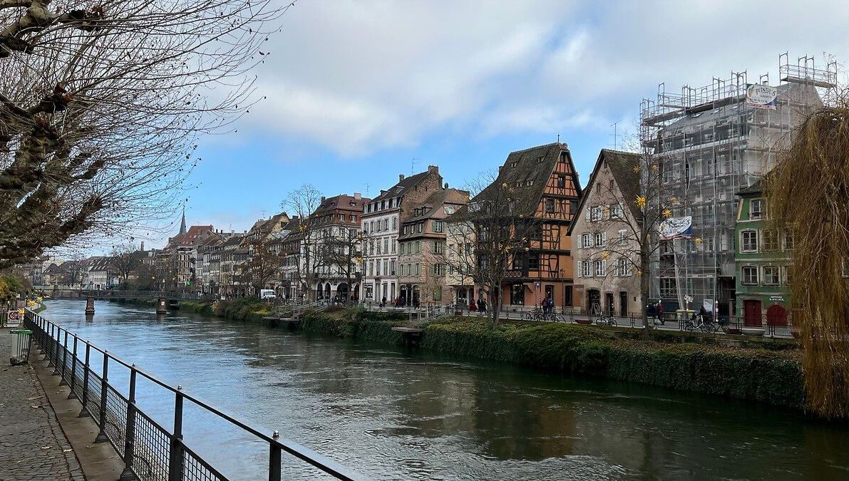 Strasbourg face à une alerte financière : l'Institut Montaigne et la défense de la mairie