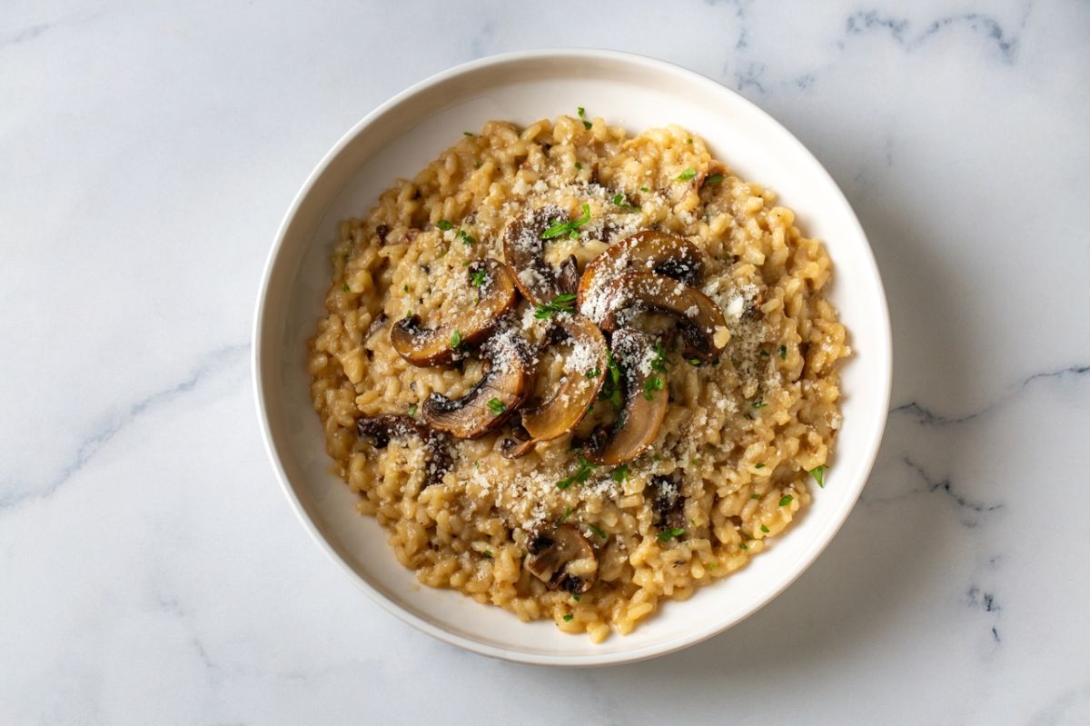 Un champignon pour stimuler votre intelligence : découvrez le secret de la crinière de lion