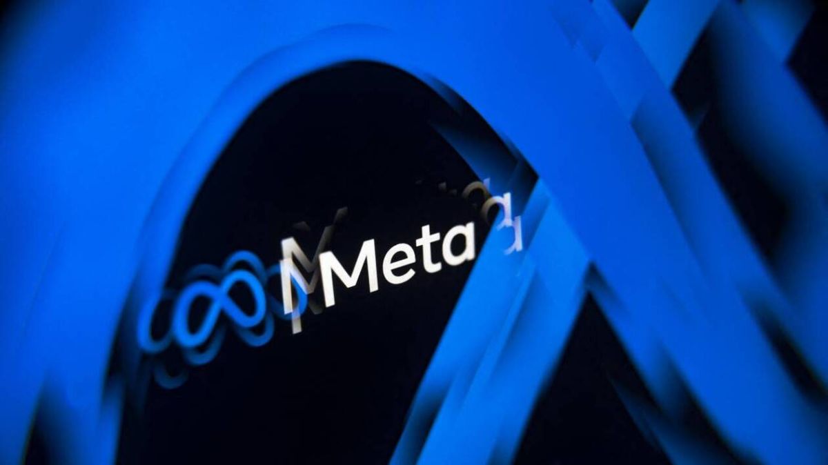 Procès des réseaux sociaux : témoignage d'une jeune femme sur son addiction à YouTube