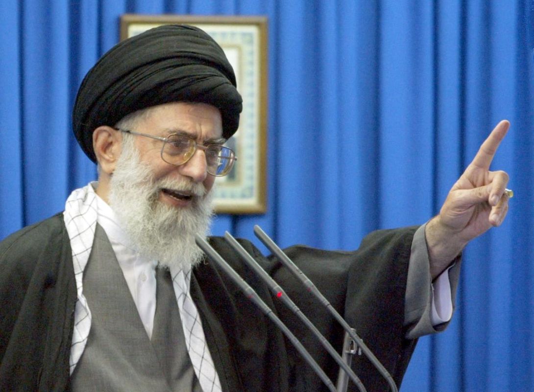 Frappes en Iran : l'implication déterminante de la CIA dans la traque de Khamenei