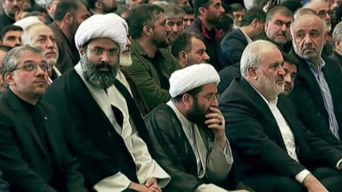 L'avenir incertain du régime iranien après la mort d'Ali Khamenei