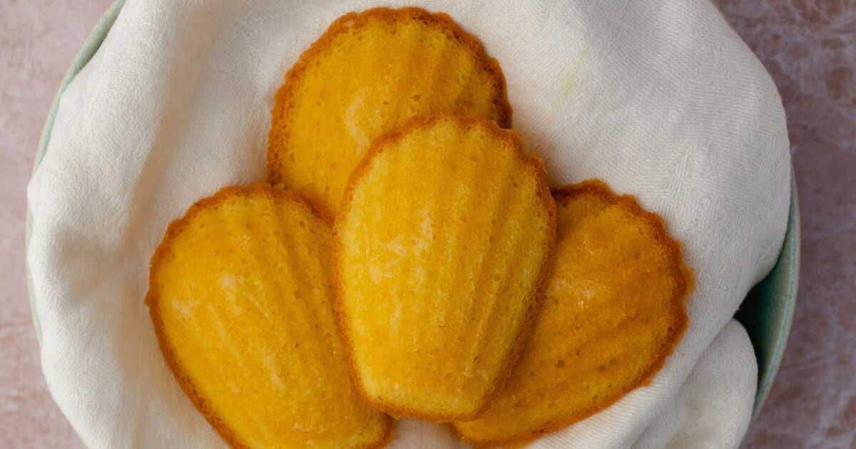 Des madeleines pour bébé : la recette vanillée sans sucre dès 9 mois