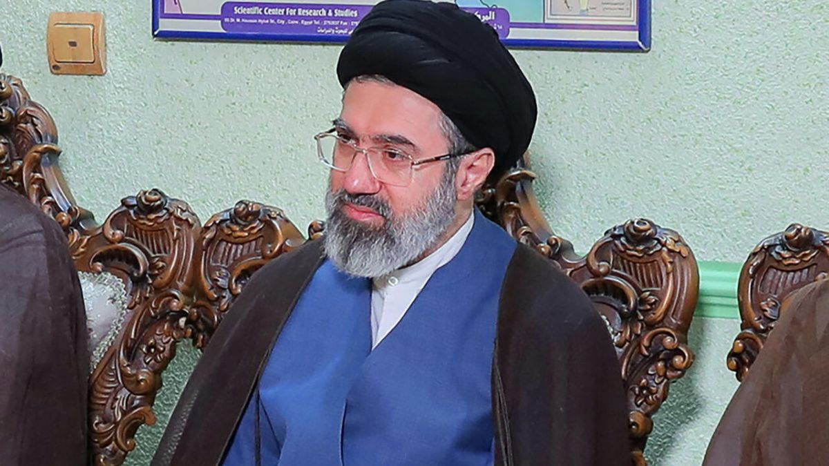 Tensions croissantes : l'Iran riposte avec des missiles après la nomination de Mojtaba Khamenei
