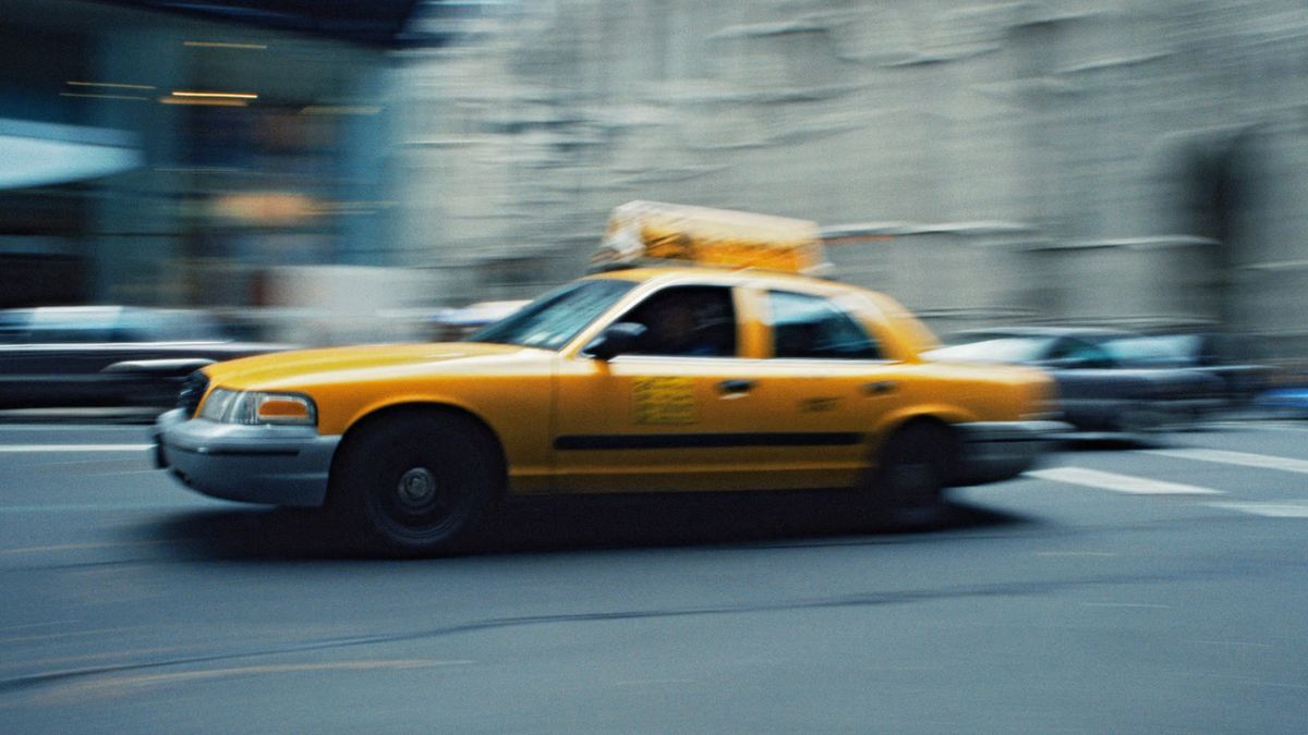 Manhattan : un taxi percute des piétonnes en pleine conversation