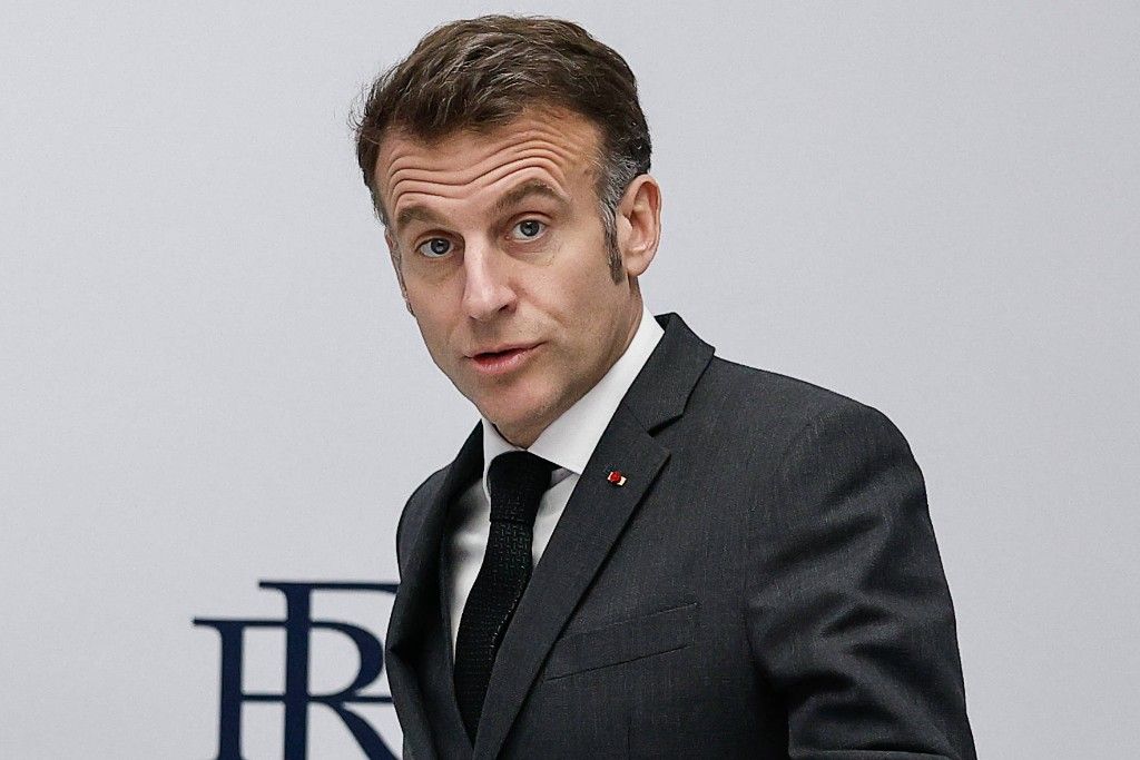 L'Élysée rejette les accusations d'implication de Macron dans le retrait de Sarah Knafo