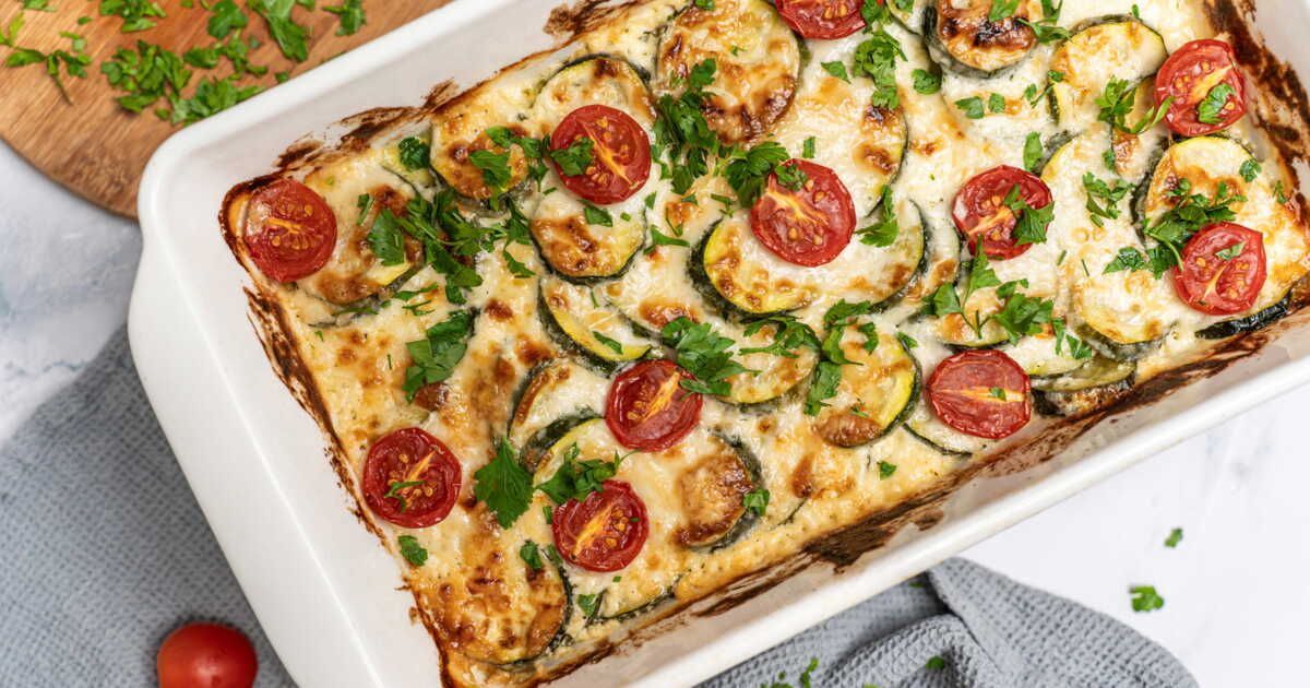 Tiramisu salé : une étonnante recette aux légumes confits et parmesan