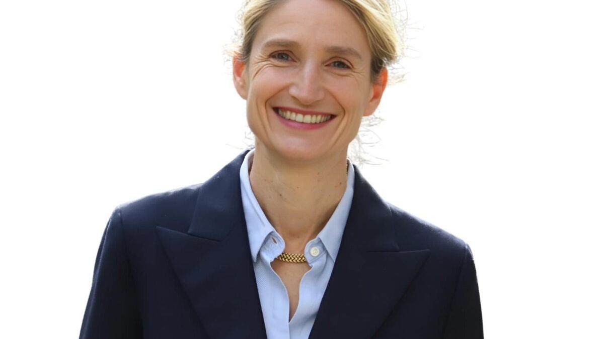 Coup de théâtre à Paris : Catherine Lécuyer remplace Jeanne d’Hauteserre à la mairie du VIIIe arrondissement