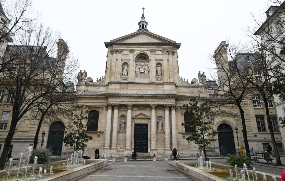 Les universités françaises en crise : des défis financiers et un système inégal