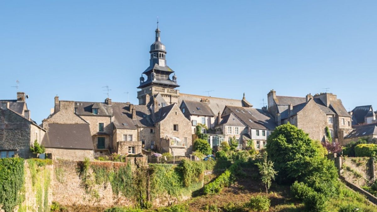 Un maire breton démissionne après des actes de vandalisme alarmants