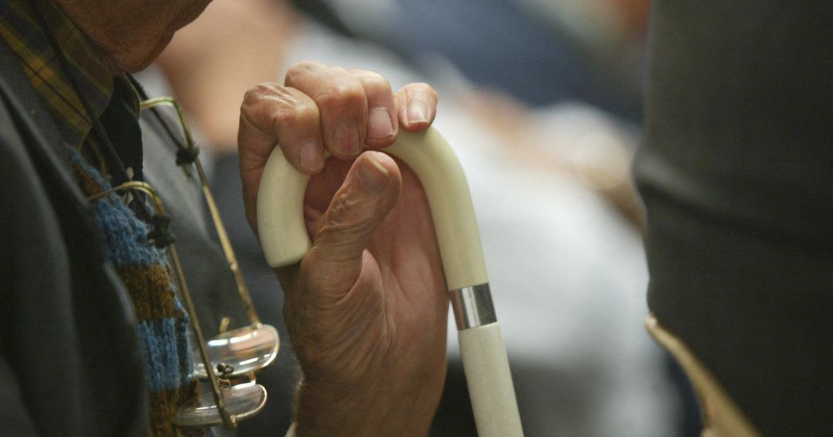 Amiens : une aide à domicile accusée d'avoir spolié une nonagénaire de 128 000 euros