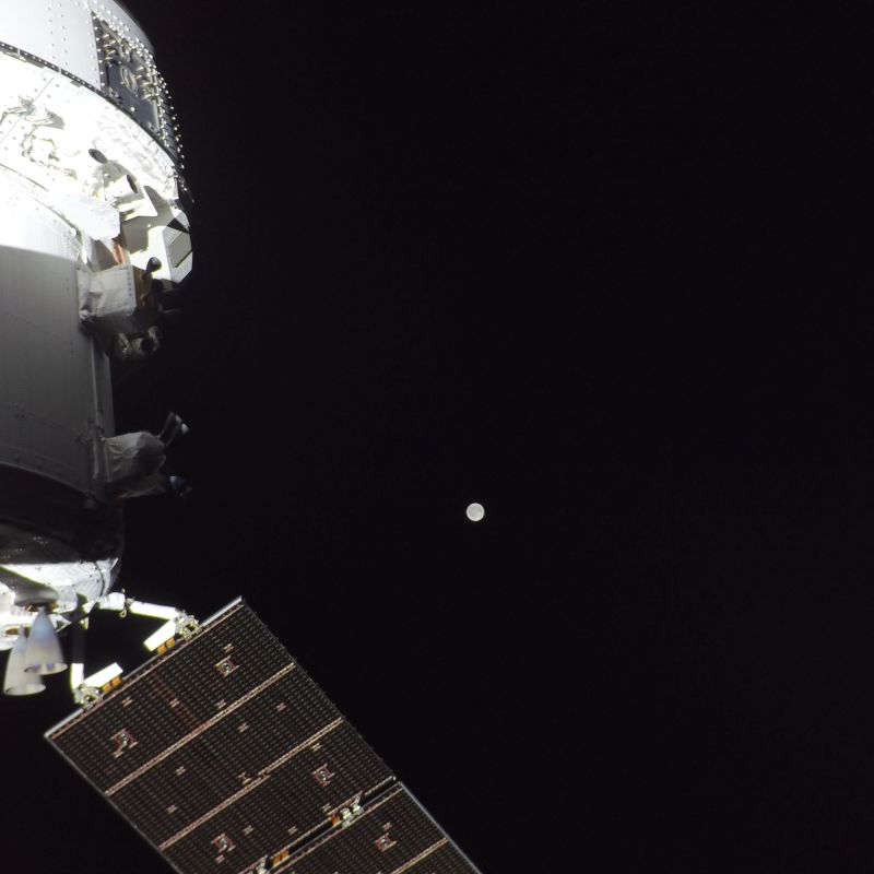 Les astronautes d'Artémis II franchissent un cap historique vers la Lune