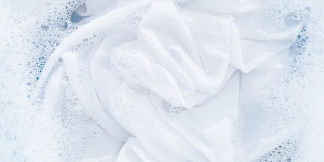 Les secrets de l'eau oxygénée : usages et précautions à connaître