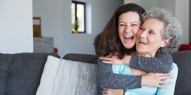 Quelles alternatives à l'Ehpad pour un senior dépendant ?