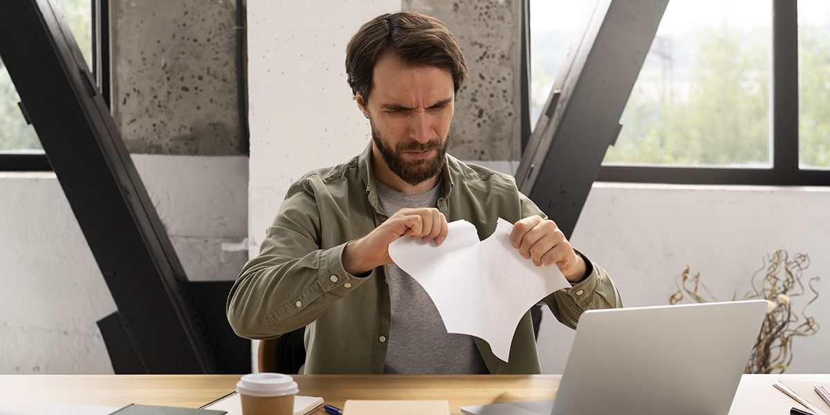 Dois-je payer les frais d’obsèques si je renonce à la succession ?