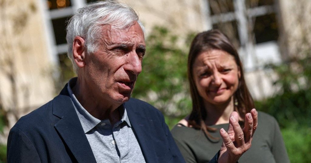 Retrouvailles émouvantes pour Jacques Paris et Cécile Kohler après leur détention en Iran