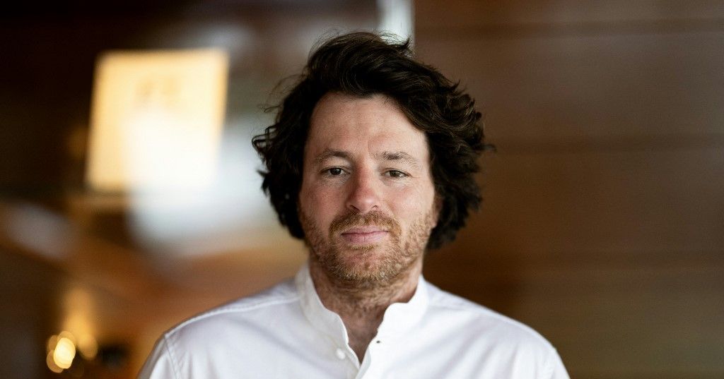 Jean Imbert, chef de renom, se retire du Plaza Athénée face à des accusations graves