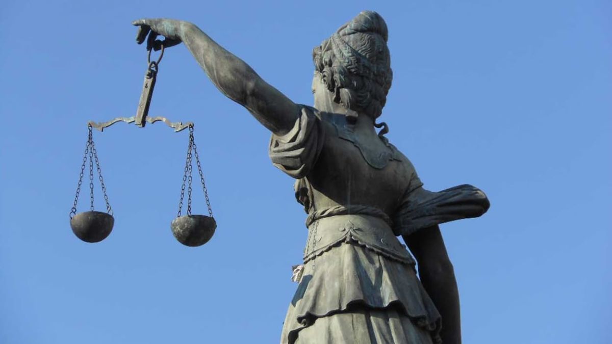 Une nourrice condamnée pour avoir empoisonné une famille juive, l'antisémitisme jugé non avéré