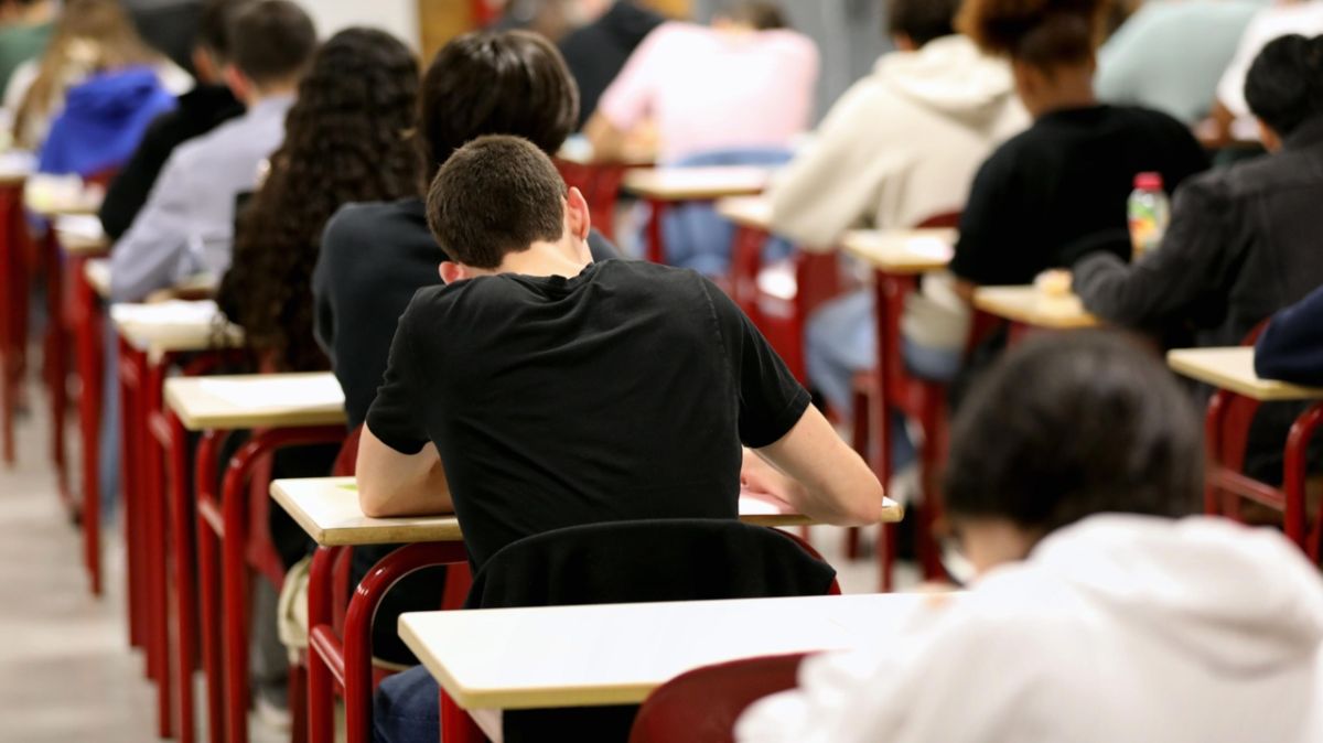 Éducation : vers un baccalauréat plus strict avec un âge minimum
