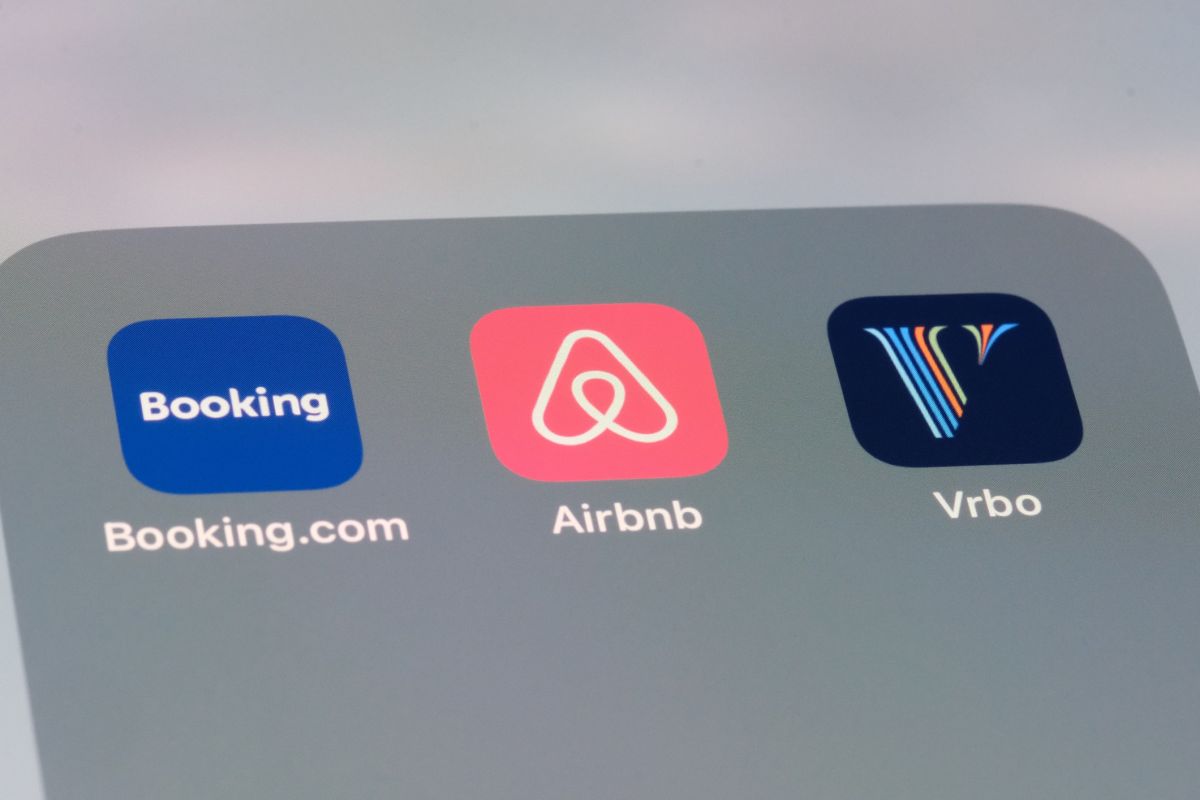 Comprendre les nouvelles réglementations sur la location Airbnb en 2025 et éviter les pièges